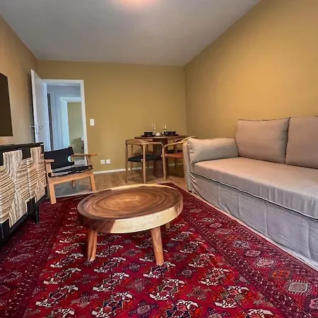 Modern Close To Train Station Oerlikon-201-16- *